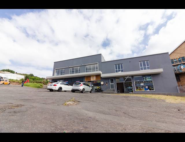 38M² RETAIL TO LET IN UMHLATUZANA